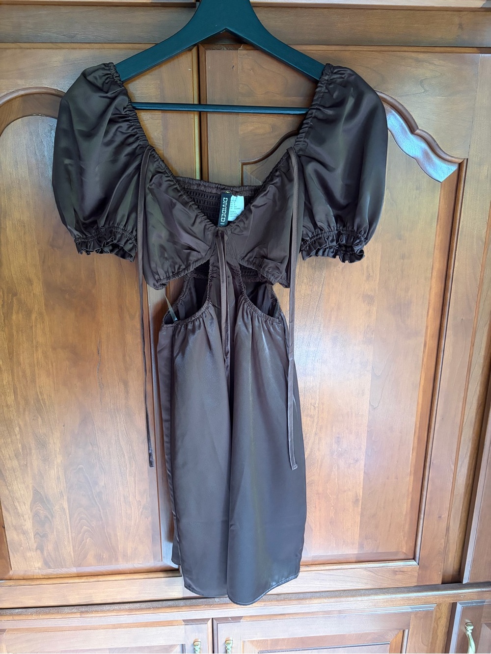 H&M Chocolate Brown Puff-Sleeve Cutout Midi Dress
